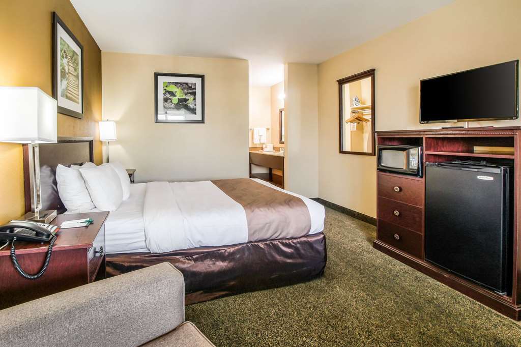 Quality Near State Fair Park Motel