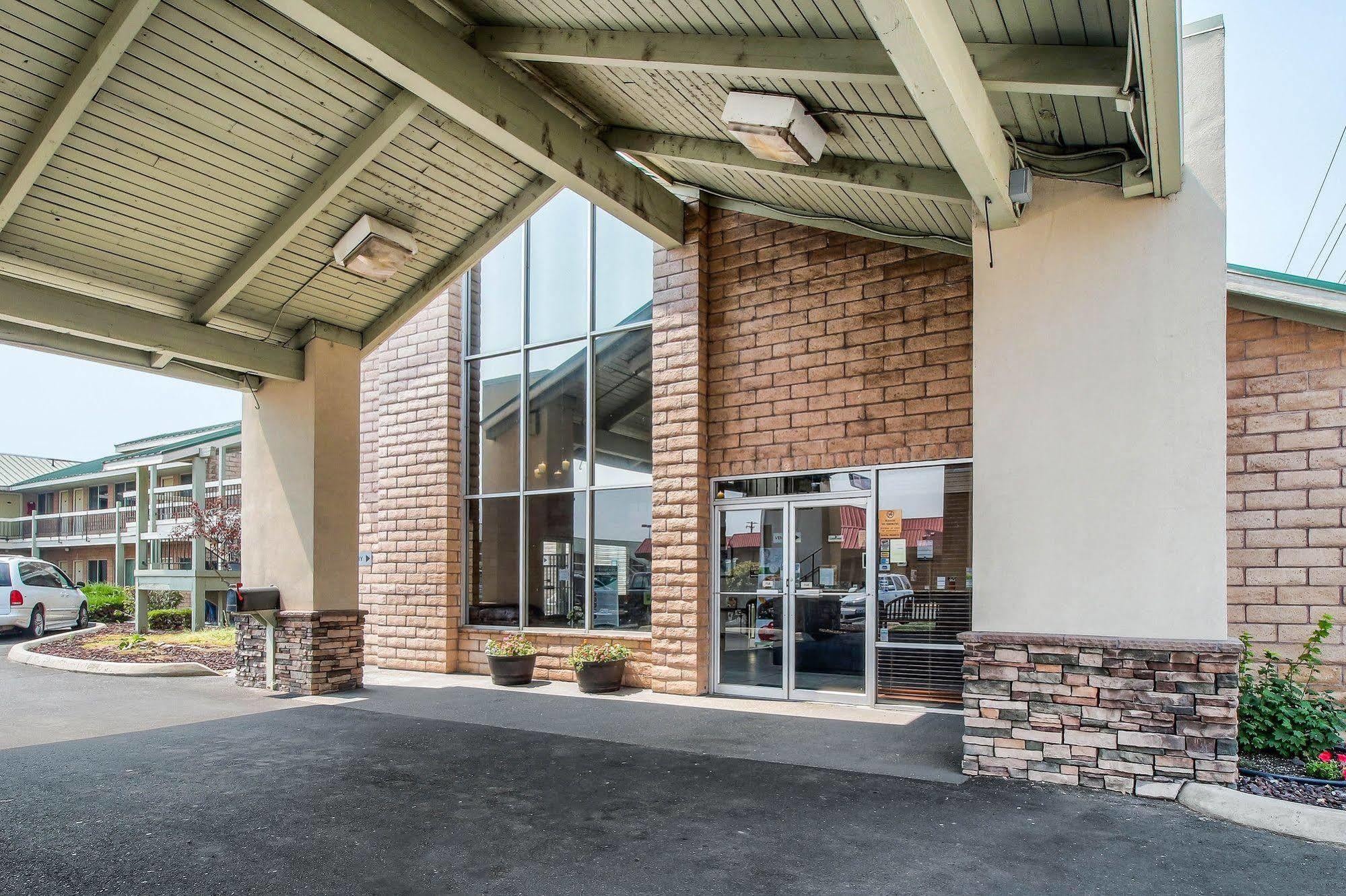 Quality Near State Fair Park 2*