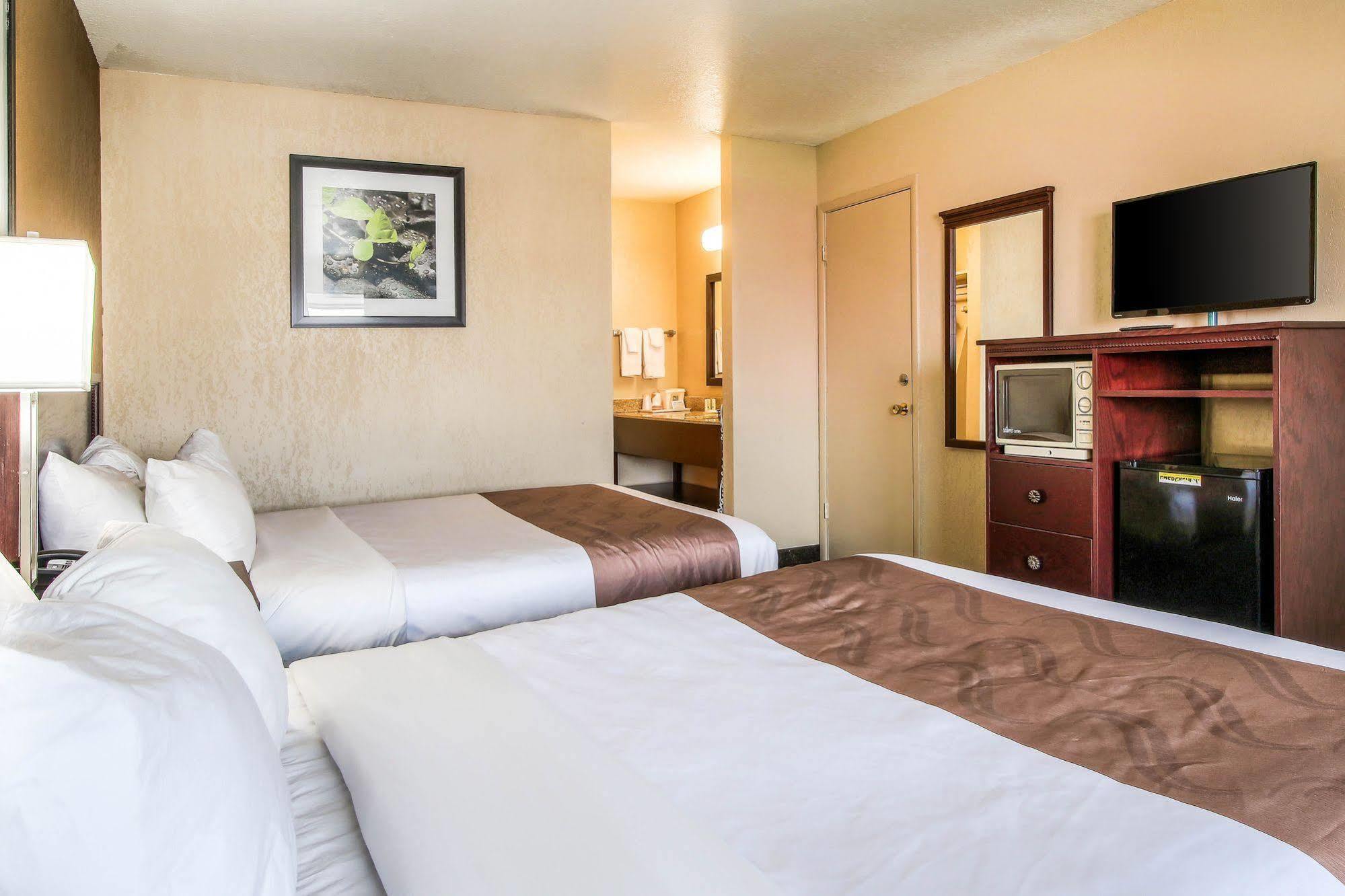 Quality Near State Fair Park 2*